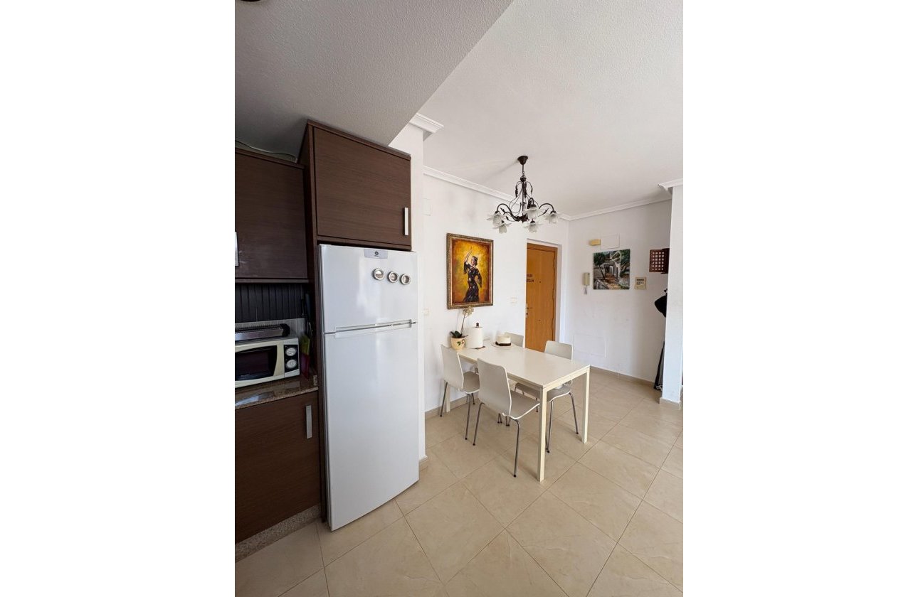 Herverkoop - Penthouse -
Torrevieja - Punta Prima