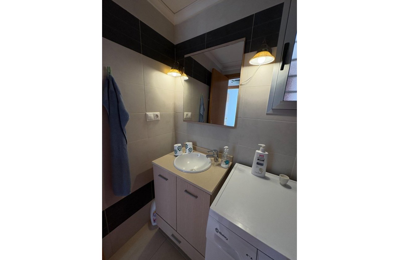 Herverkoop - Penthouse -
Torrevieja - Punta Prima