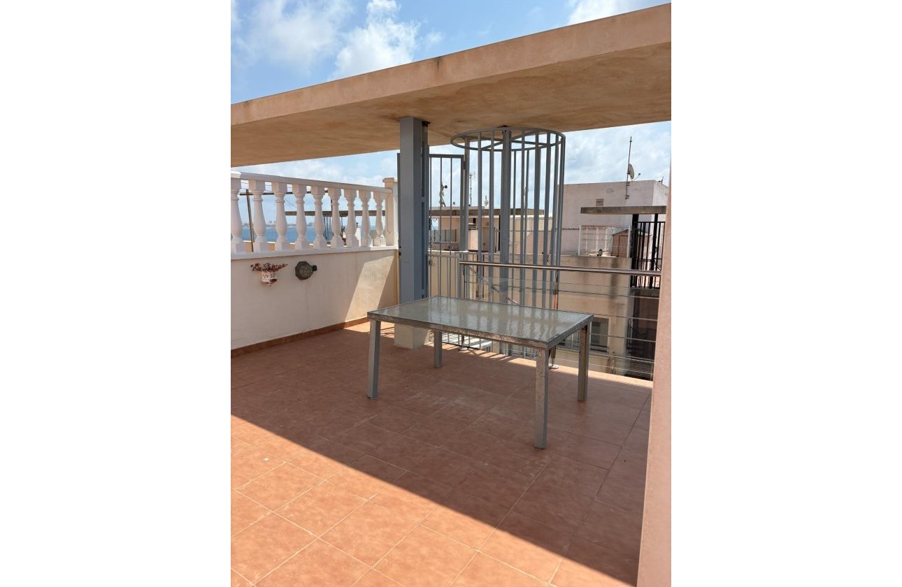 Herverkoop - Penthouse -
Torrevieja - Punta Prima