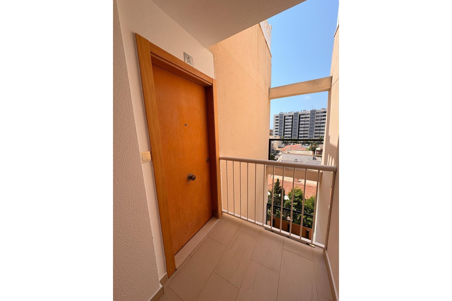 Herverkoop - Penthouse -
Torrevieja - Punta Prima