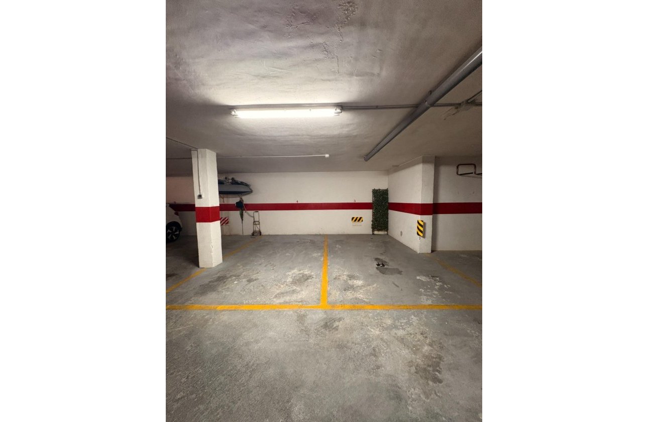 Herverkoop - Penthouse -
Torrevieja - Punta Prima