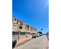 Herverkoop - Penthouse -
Torrevieja - Punta Prima