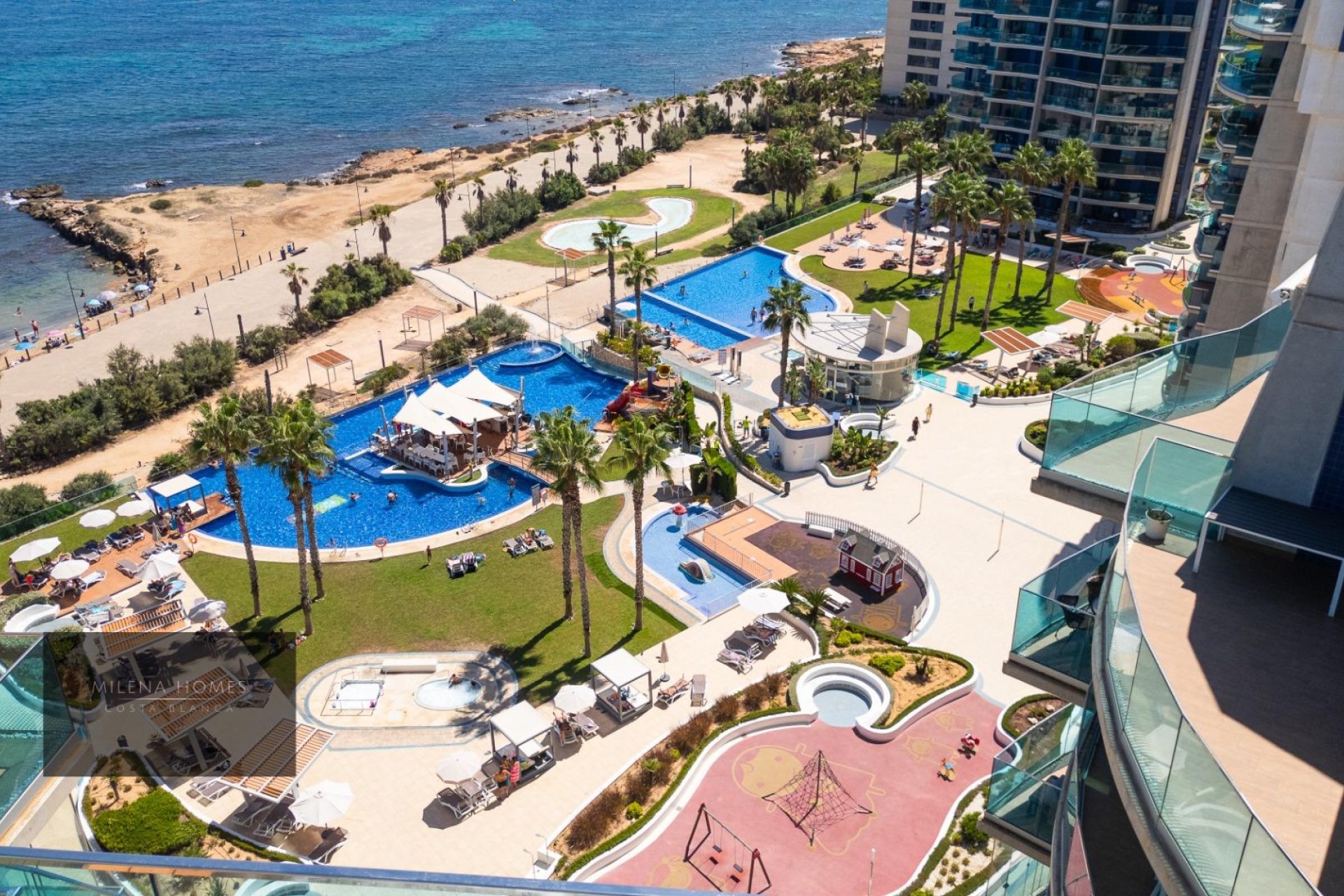 Herverkoop - Penthouse -
Torrevieja - Punta Prima