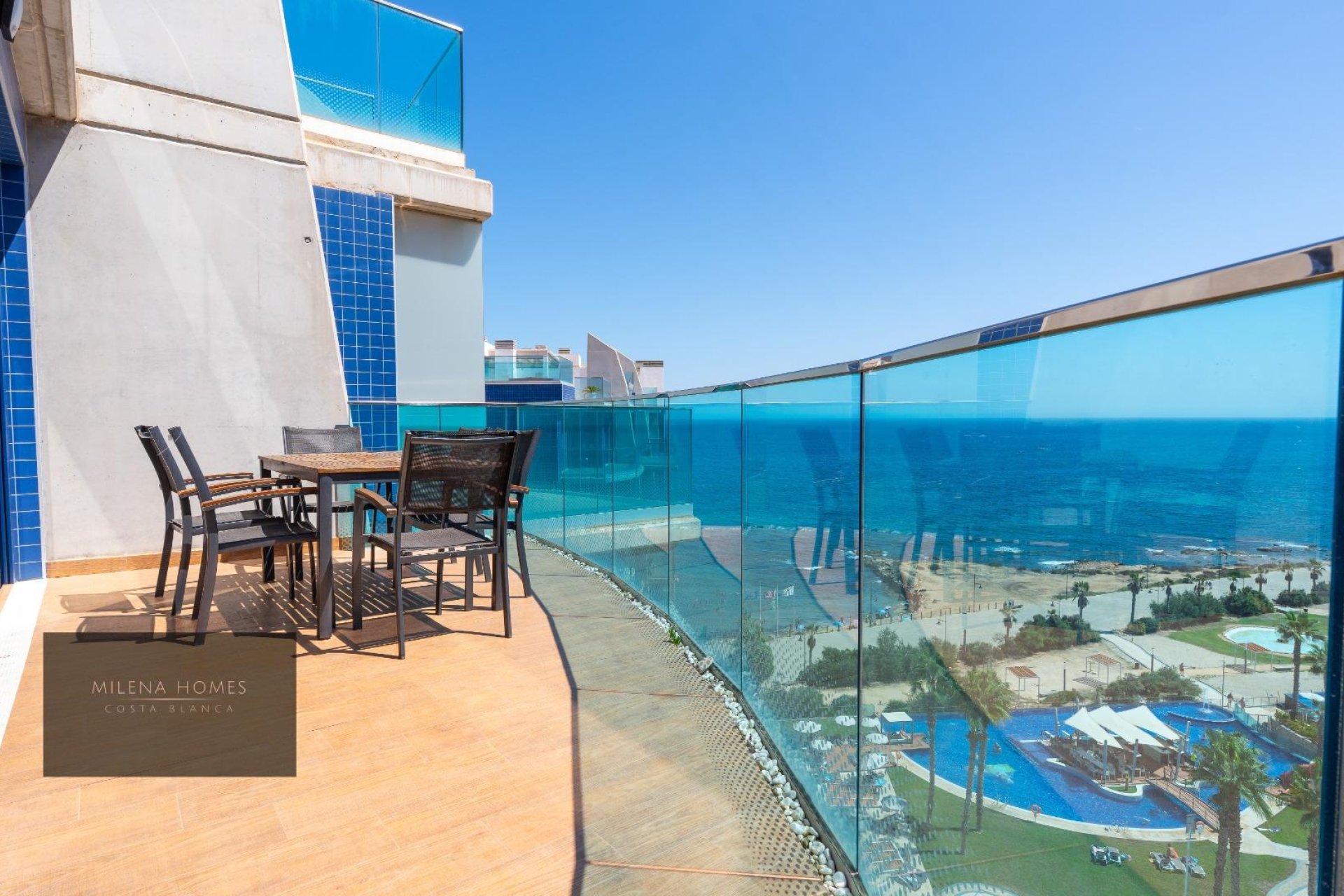 Herverkoop - Penthouse -
Torrevieja - Punta Prima