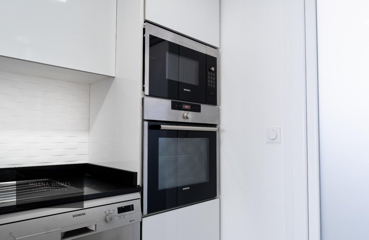 Herverkoop - Penthouse -
Torrevieja - Punta Prima