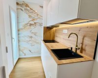 Herverkoop - Penthouse -
Torrevieja - Punta Prima