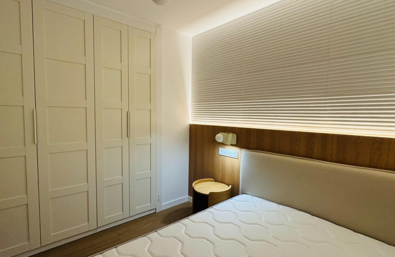Herverkoop - Penthouse -
Torrevieja - Punta Prima