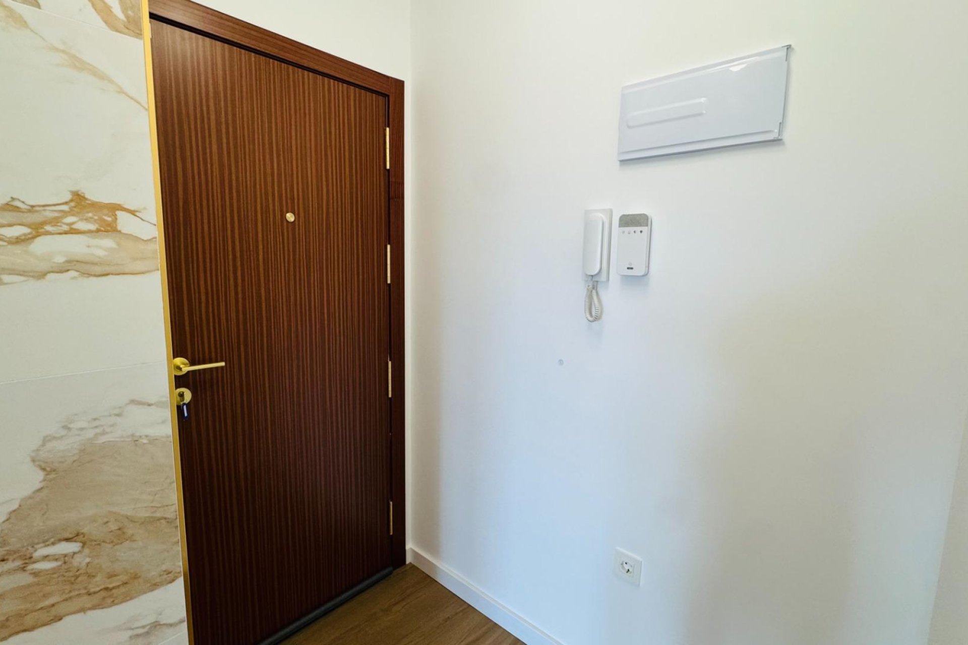 Herverkoop - Penthouse -
Torrevieja - Punta Prima