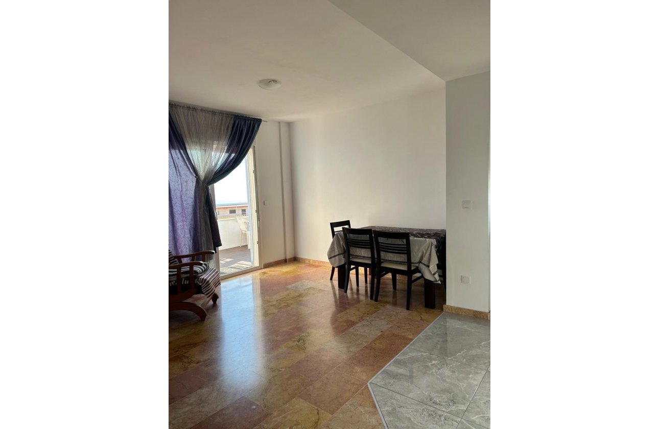 Herverkoop - Penthouse -
Torrevieja - Torreblanca