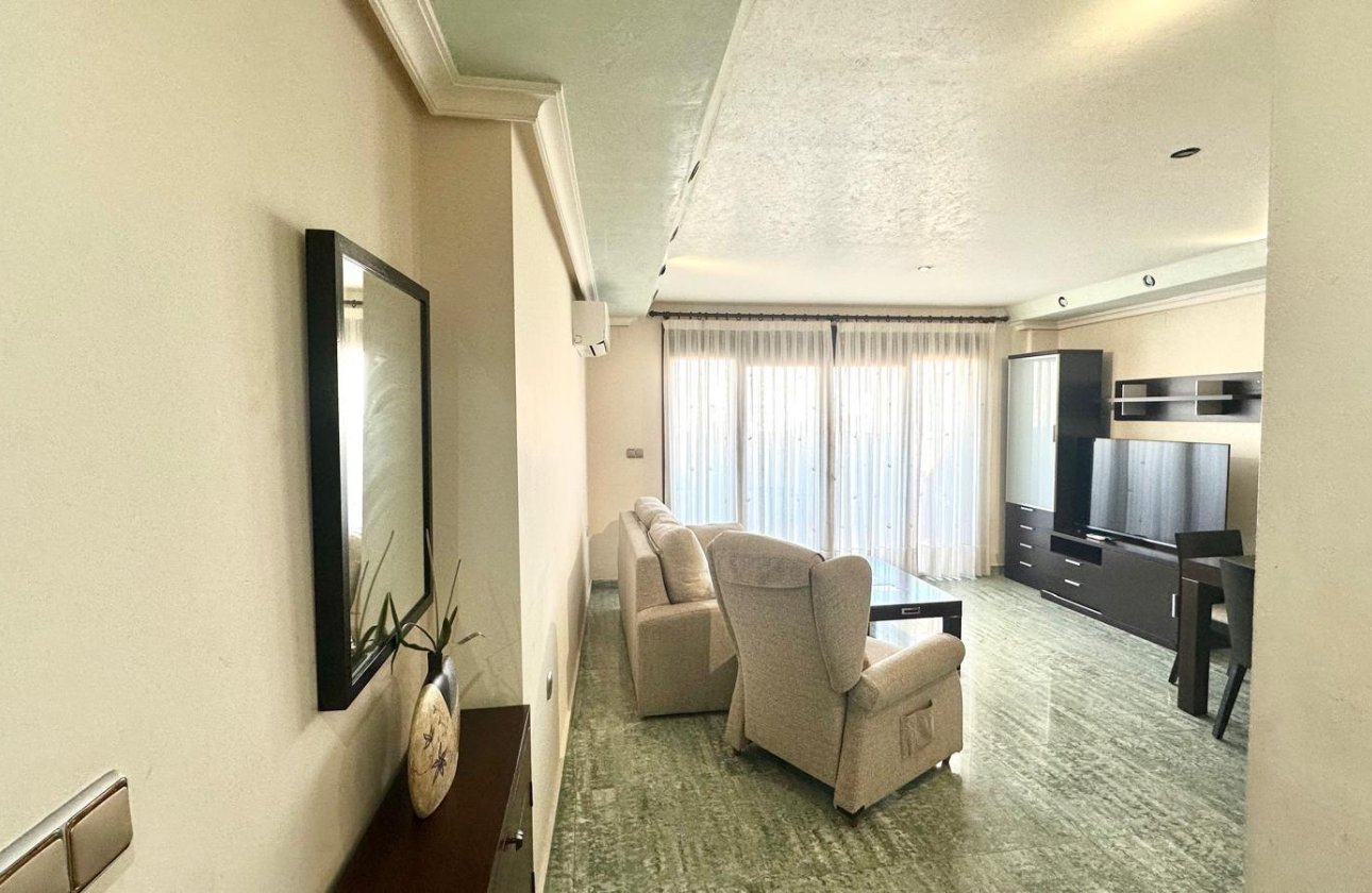 Herverkoop - Penthouse -
Torrevieja