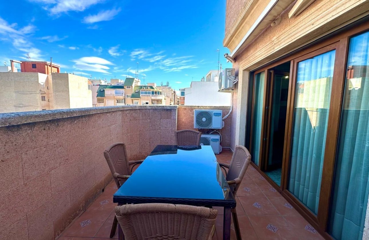 Herverkoop - Penthouse -
Torrevieja