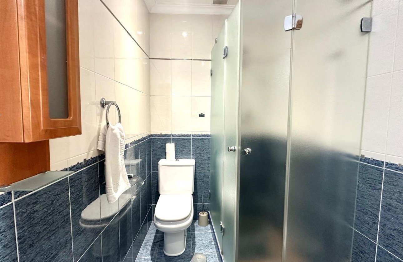 Herverkoop - Penthouse -
Torrevieja