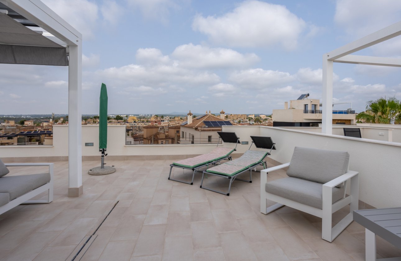 Herverkoop - Penthouse -
Villamartin - Costa Blanca