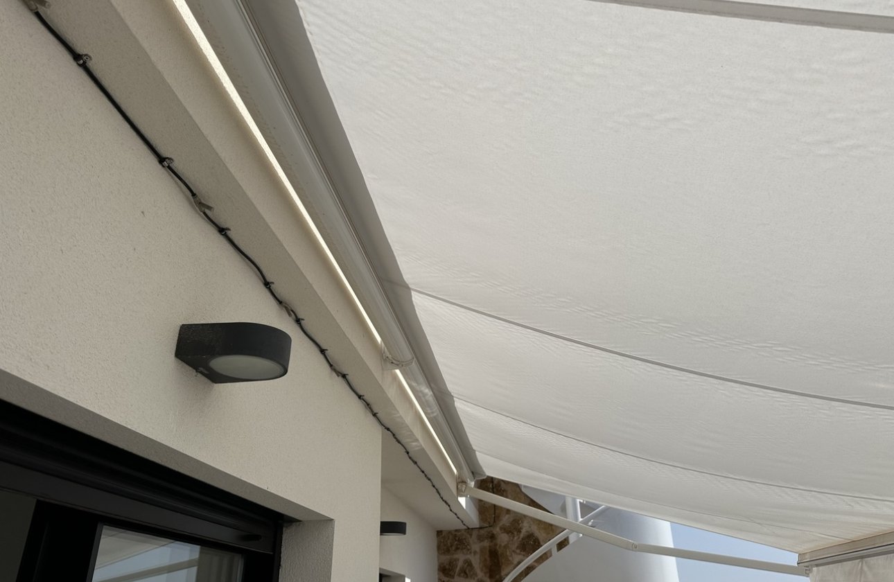 Herverkoop - Penthouse -
Villamartin - Costa Blanca