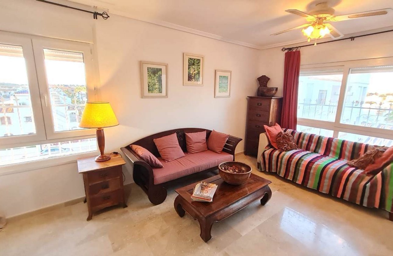 Herverkoop - Penthouse -
Villamartin - Costa Blanca