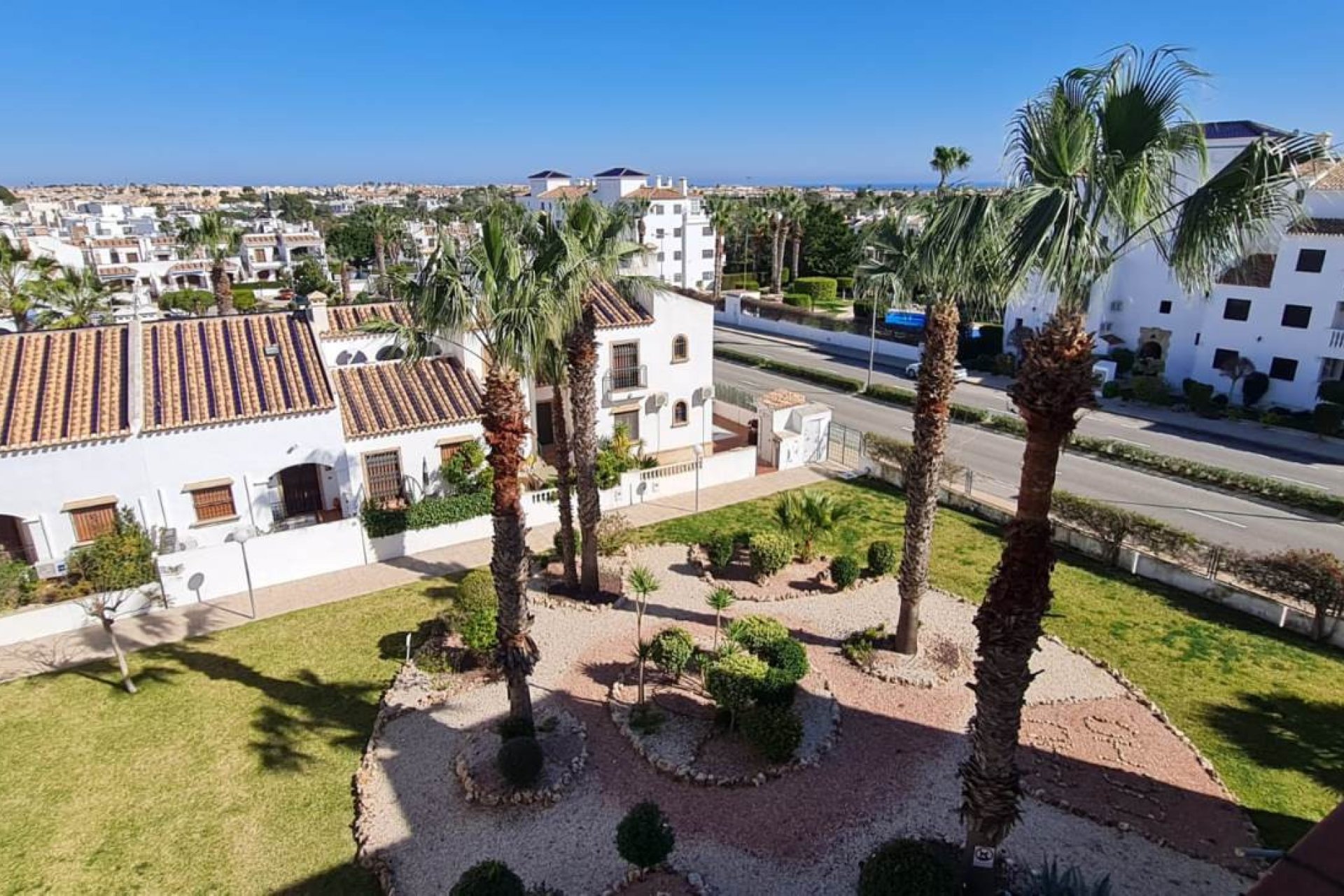 Herverkoop - Penthouse -
Villamartin - Costa Blanca