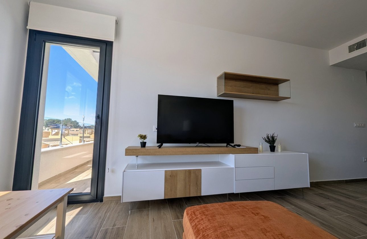 Herverkoop - Penthouse -
Villamartin - Costa Blanca