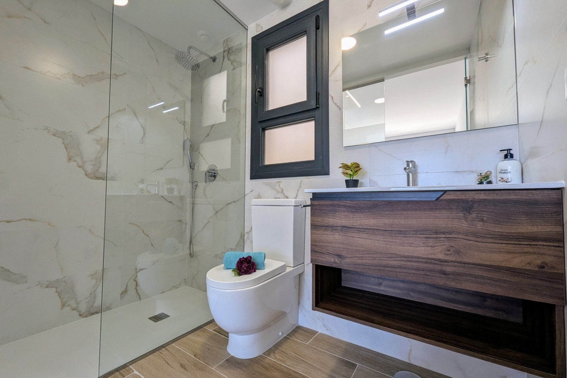 Herverkoop - Penthouse -
Villamartin - Costa Blanca