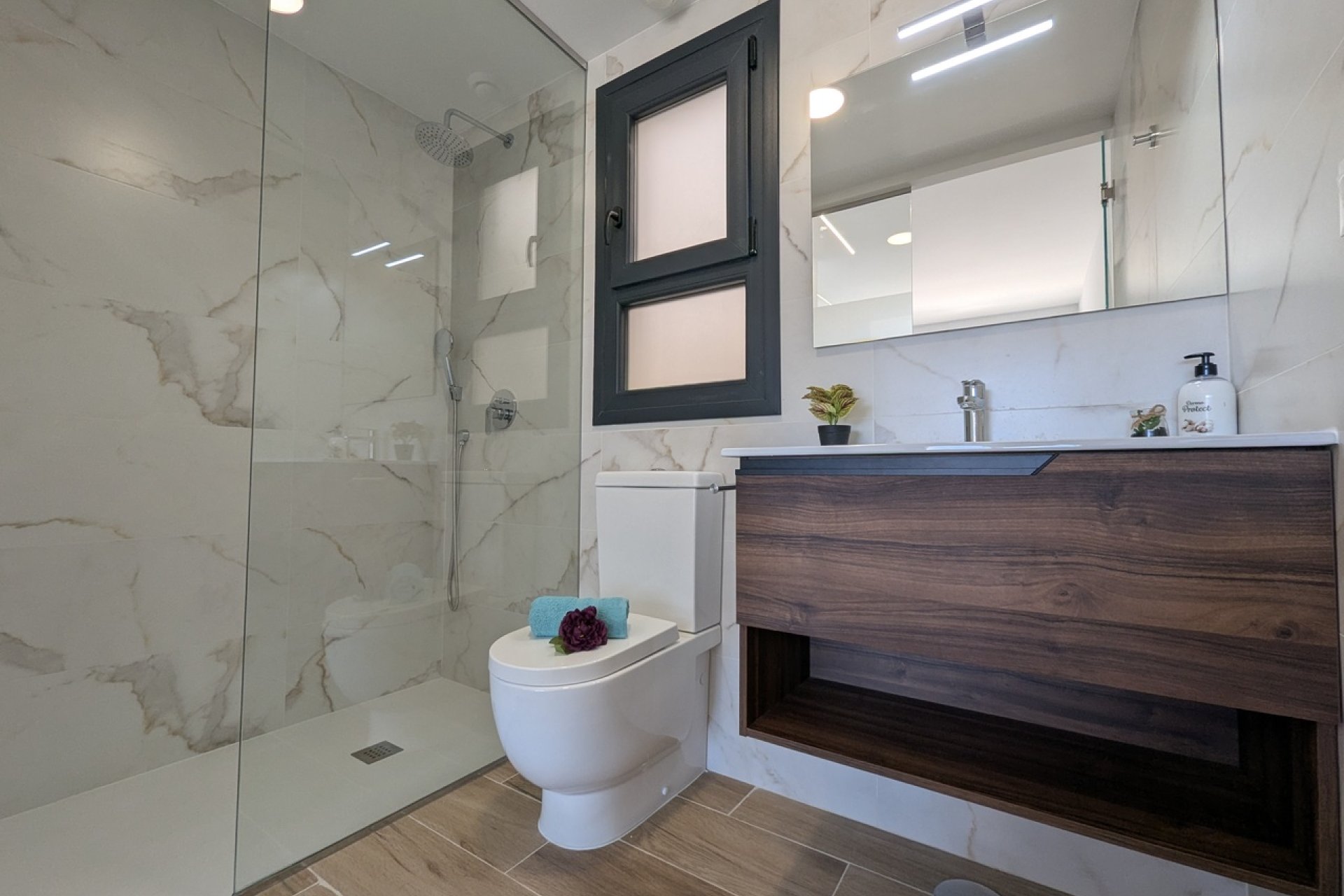 Herverkoop - Penthouse -
Villamartin - Costa Blanca