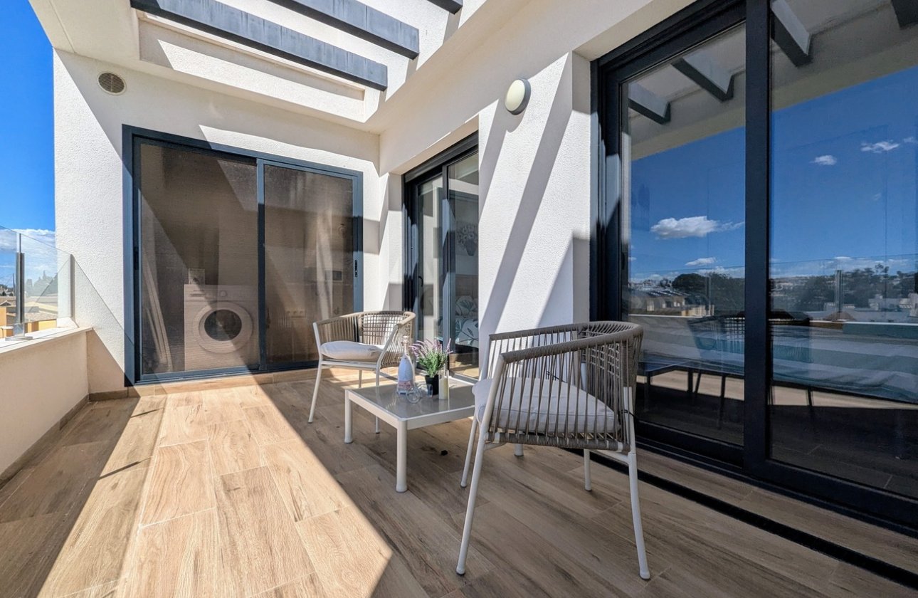 Herverkoop - Penthouse -
Villamartin - Costa Blanca