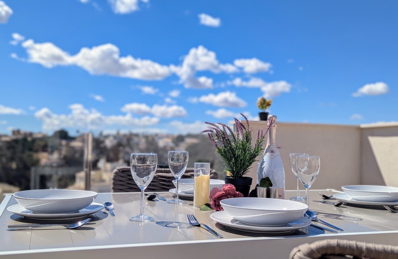 Herverkoop - Penthouse -
Villamartin - Costa Blanca