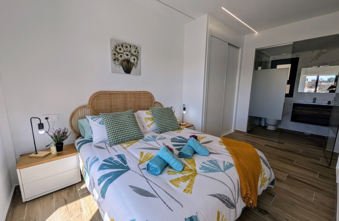 Herverkoop - Penthouse -
Villamartin - Costa Blanca