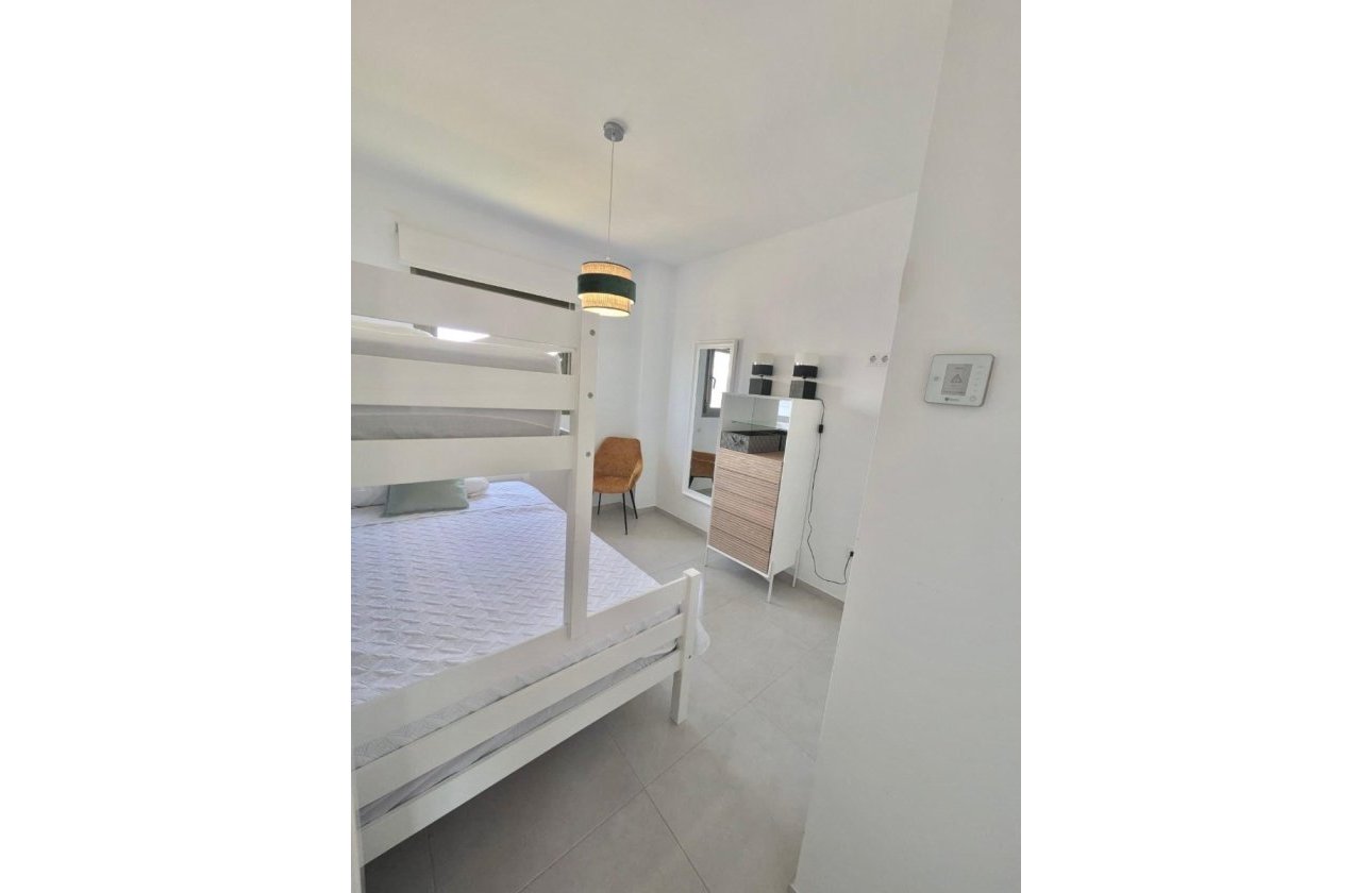 Herverkoop - Penthouse -
Villamartin - Costa Blanca