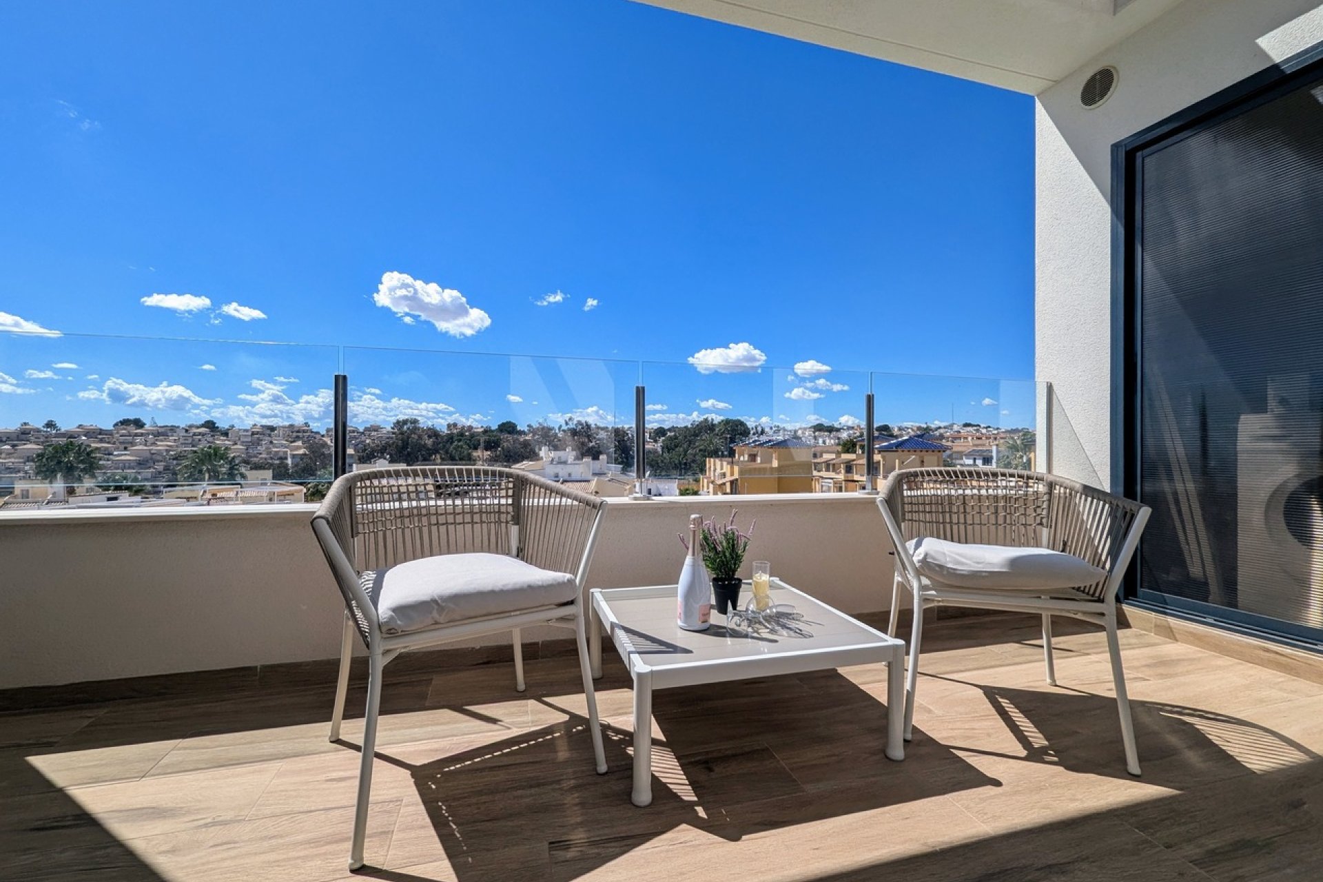 Herverkoop - Penthouse -
Villamartin - Costa Blanca