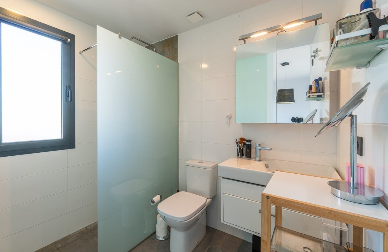 Herverkoop - Penthouse -
Villamartin - Costa Blanca