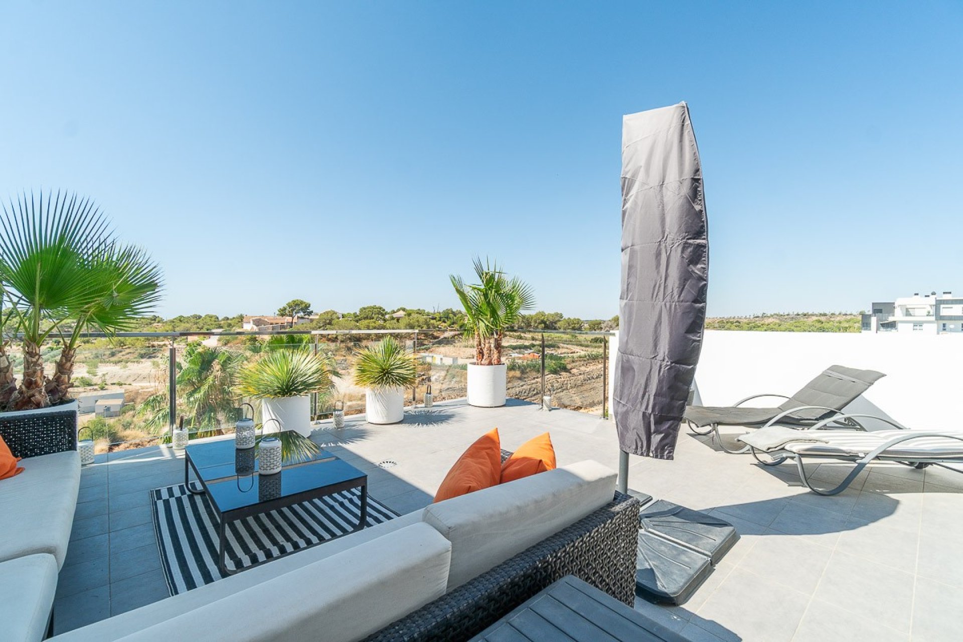 Herverkoop - Penthouse -
Villamartin - Costa Blanca