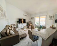 Herverkoop - Penthouse -
Villamartin - Costa Blanca