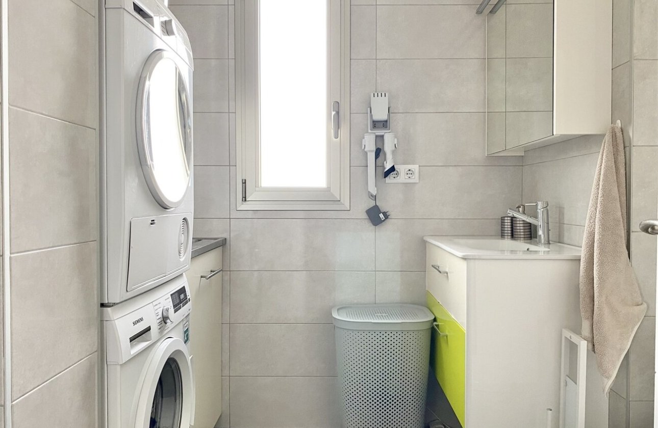 Herverkoop - Penthouse -
Villamartin - Los Dolses