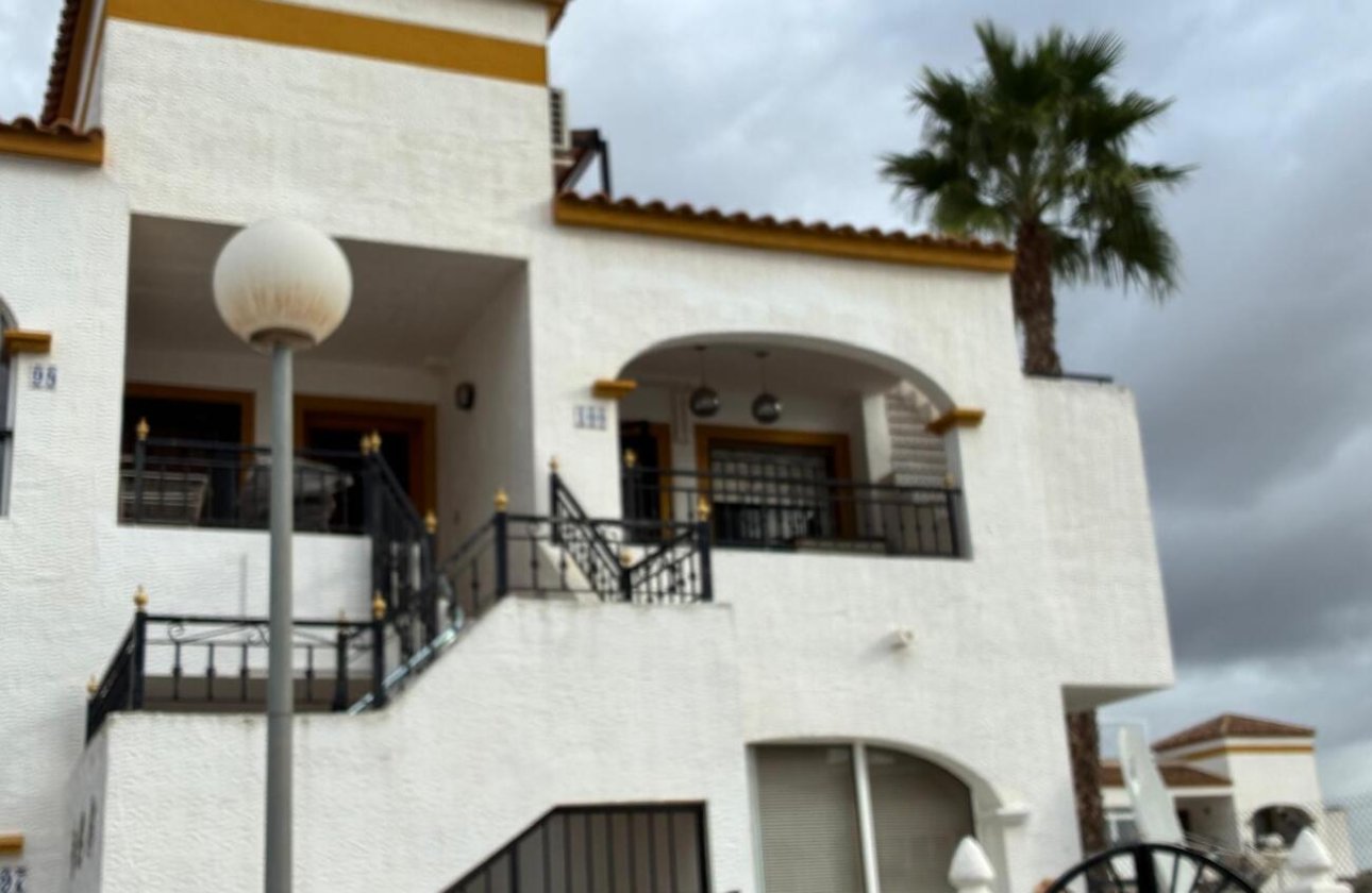 Herverkoop - Penthouse -
Vistabella Golf Entre Naranjos - Costa Blanca