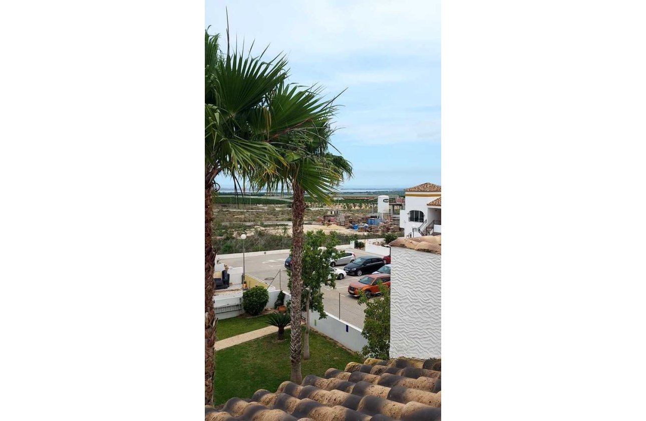 Herverkoop - Penthouse -
Vistabella Golf Entre Naranjos - Costa Blanca