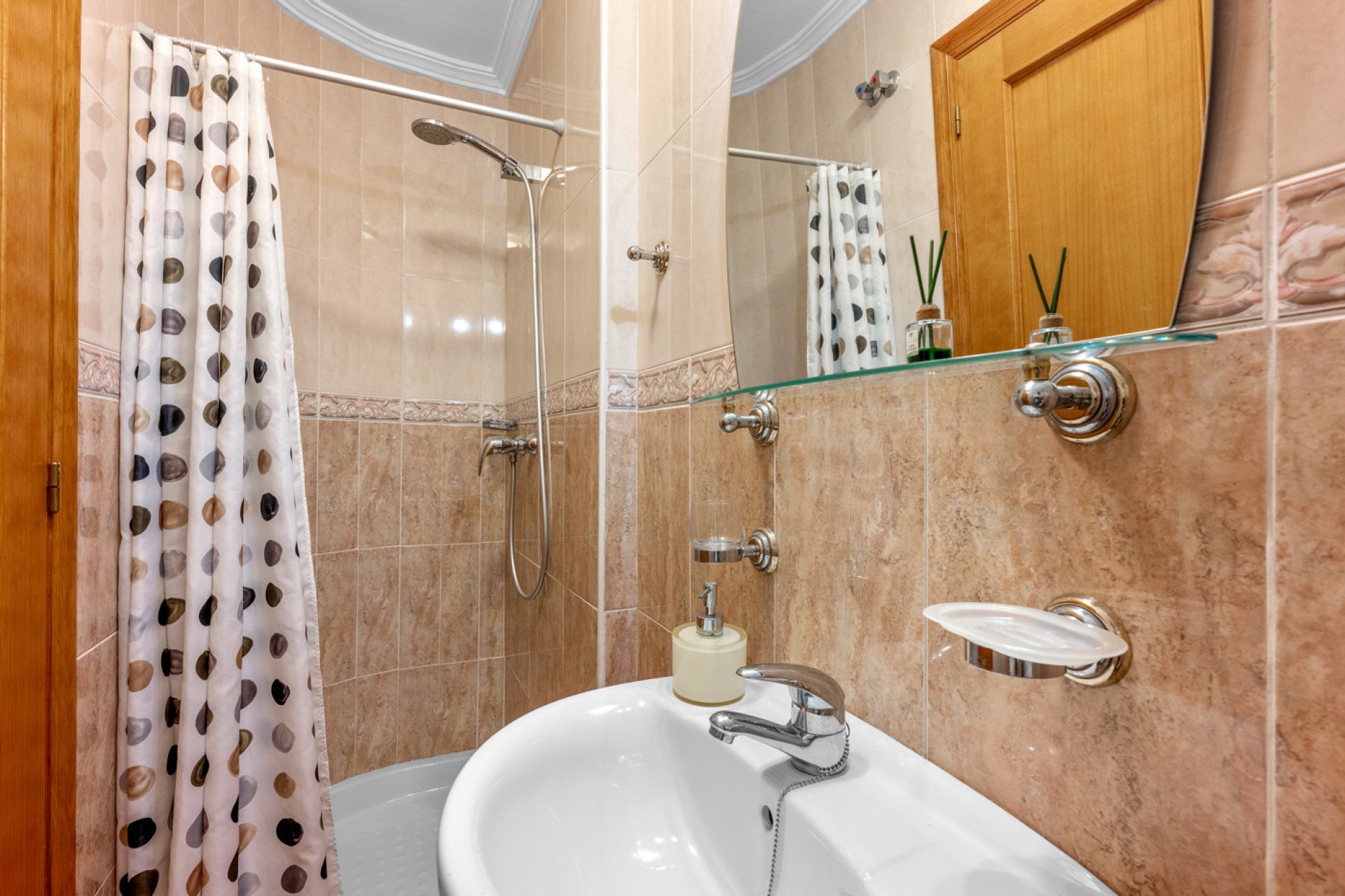 Herverkoop - Quad House -
Cabo Roig - Costa Blanca
