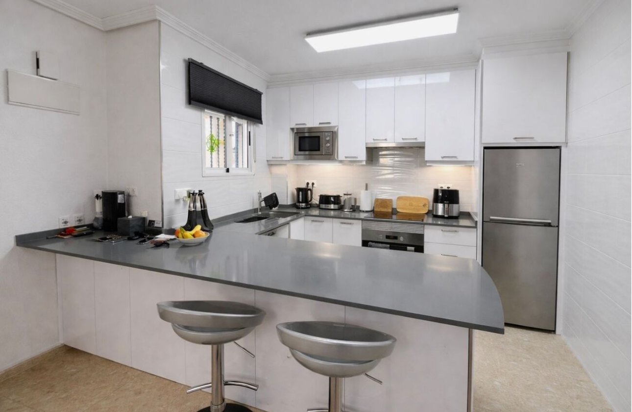 Herverkoop - Quad House -
La Zenia - Costa Blanca