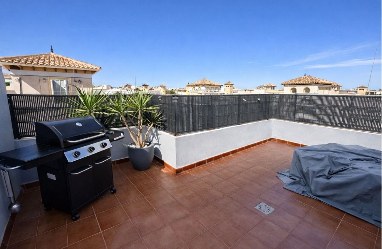 Herverkoop - Quad House -
La Zenia - Costa Blanca
