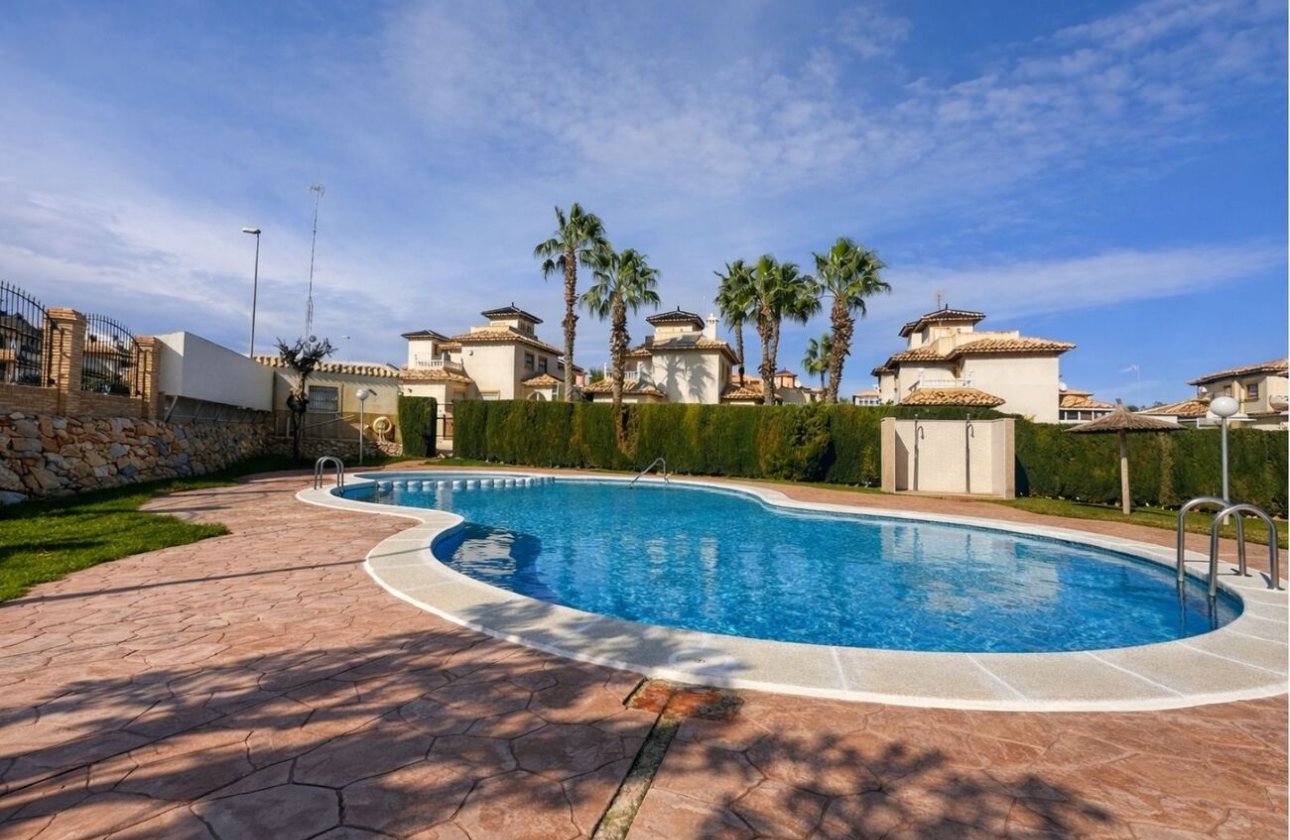 Herverkoop - Quad House -
La Zenia - Costa Blanca