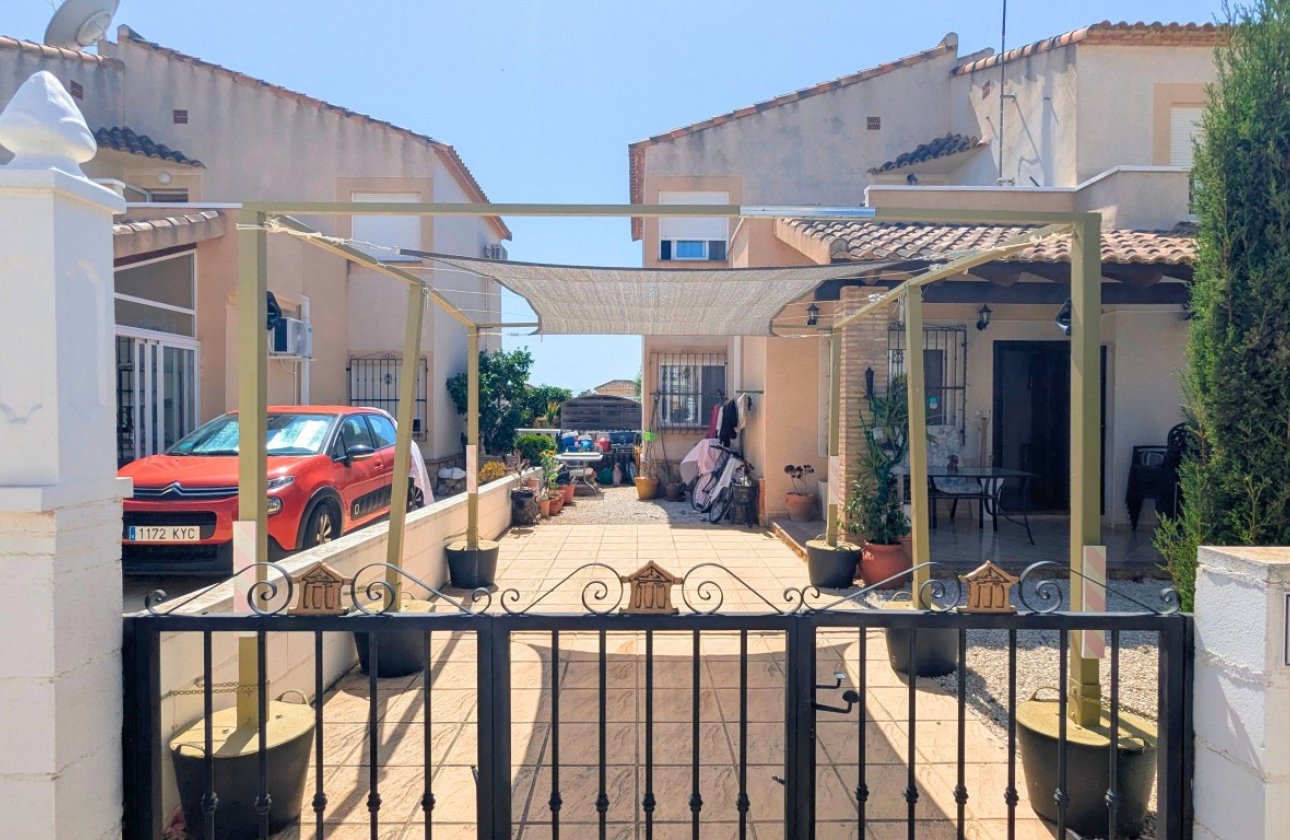 Herverkoop - Quad House -
Lo Crispin - Inland