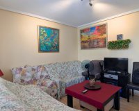 Herverkoop - Quad House -
Lo Crispin - Inland
