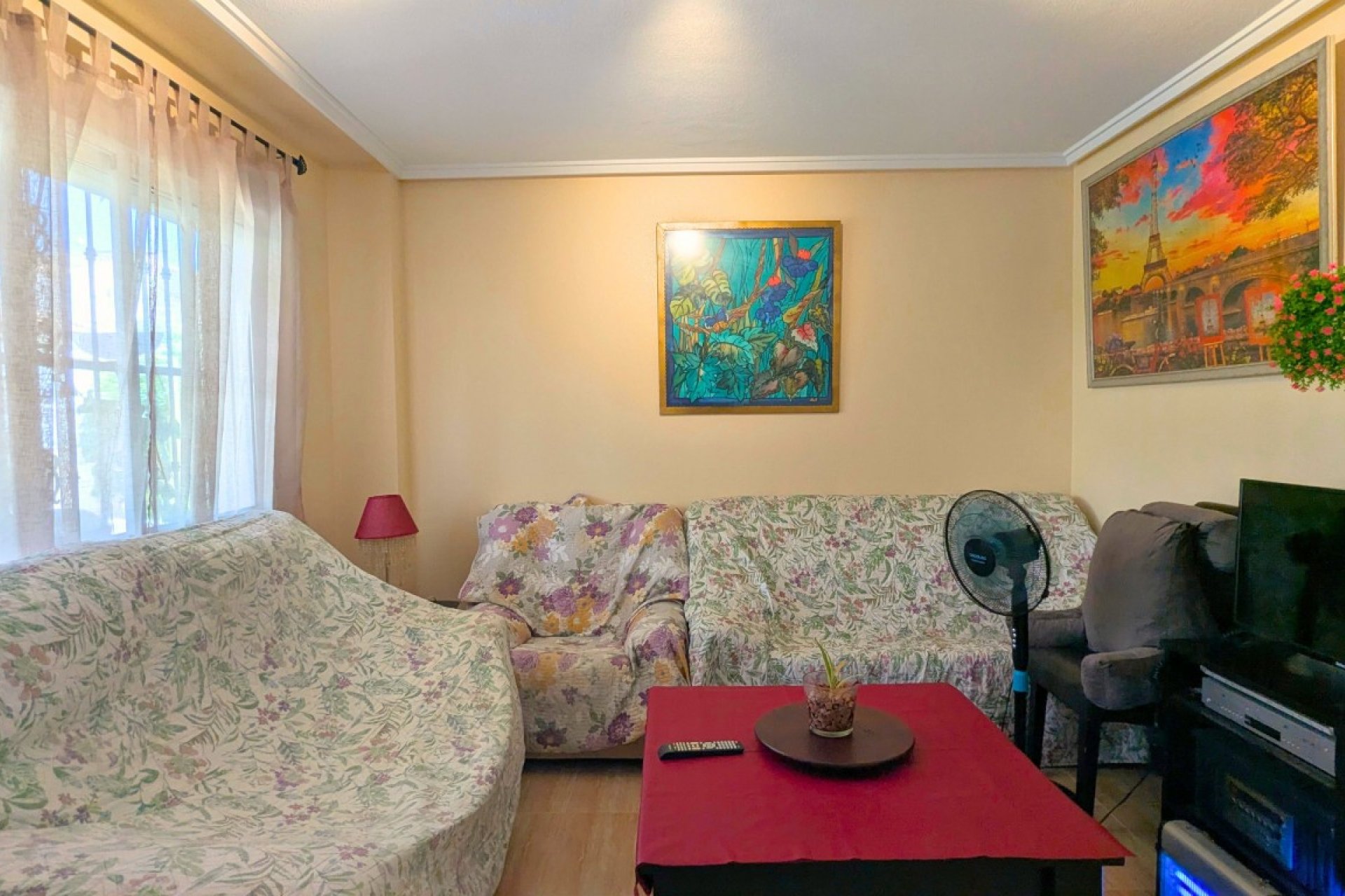 Herverkoop - Quad House -
Lo Crispin - Inland