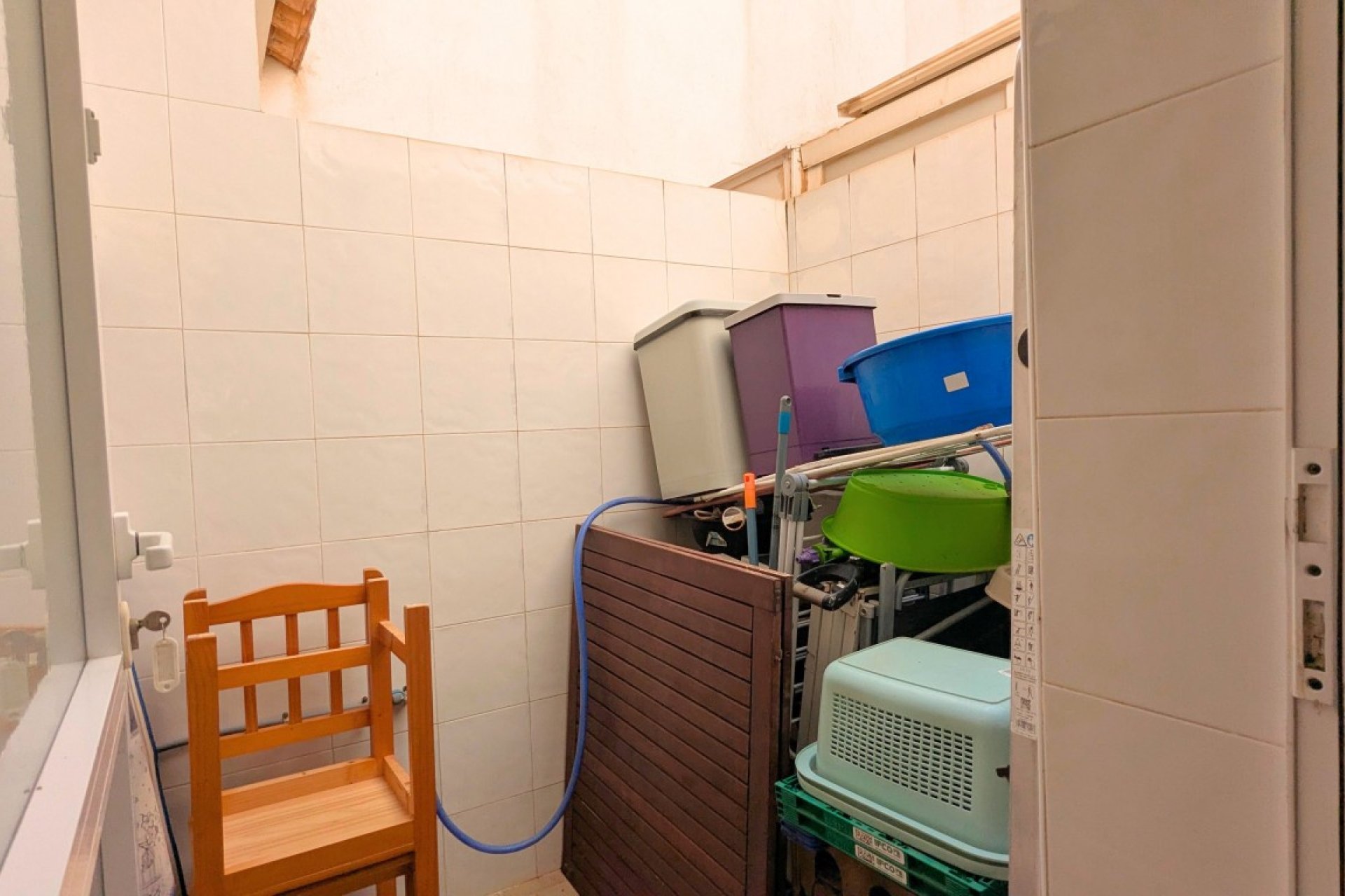 Herverkoop - Quad House -
Lo Crispin - Inland