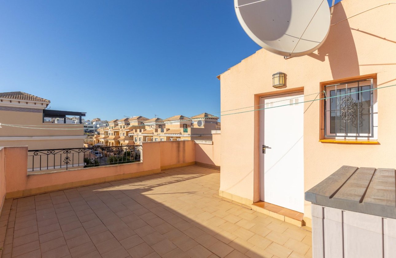 Herverkoop - Quad House -
Orihuela Costa - PAU 8
