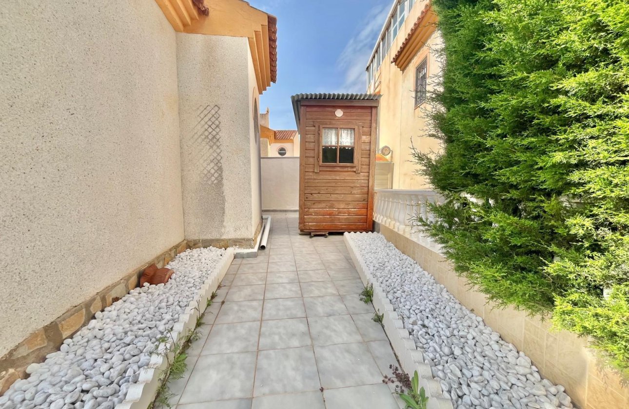 Herverkoop - Quad House -
Orihuela Costa - Playa Flamenca