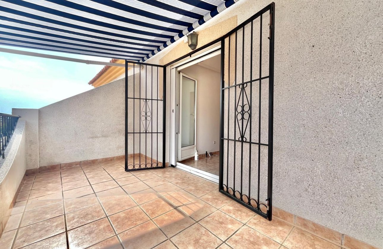 Herverkoop - Quad House -
Orihuela Costa - Playa Flamenca