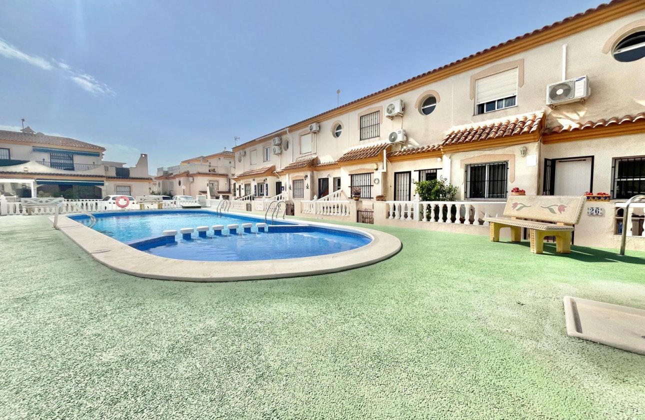 Herverkoop - Quad House -
Orihuela Costa - Playa Flamenca