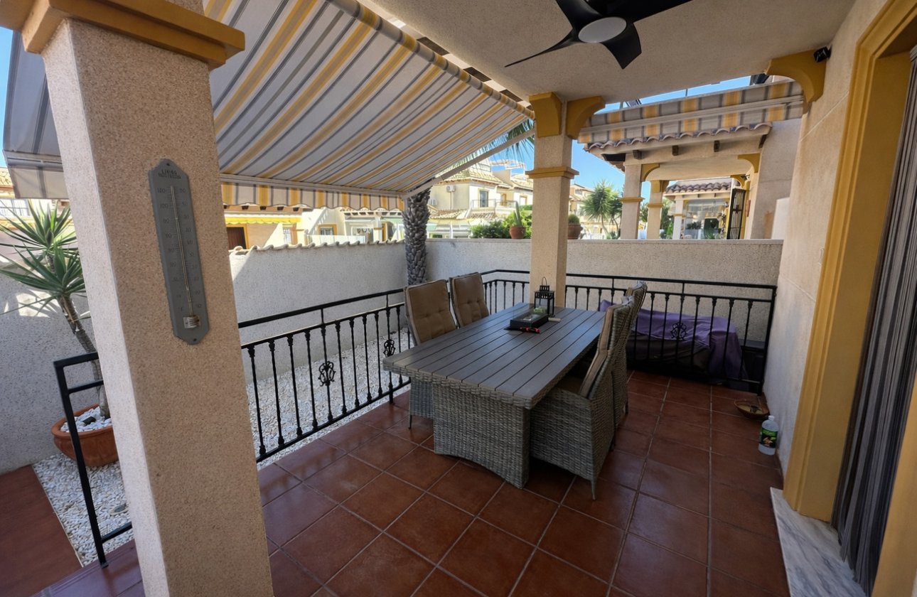 Herverkoop - Quad House -
Orihuela Costa - Villa's San Jose IV