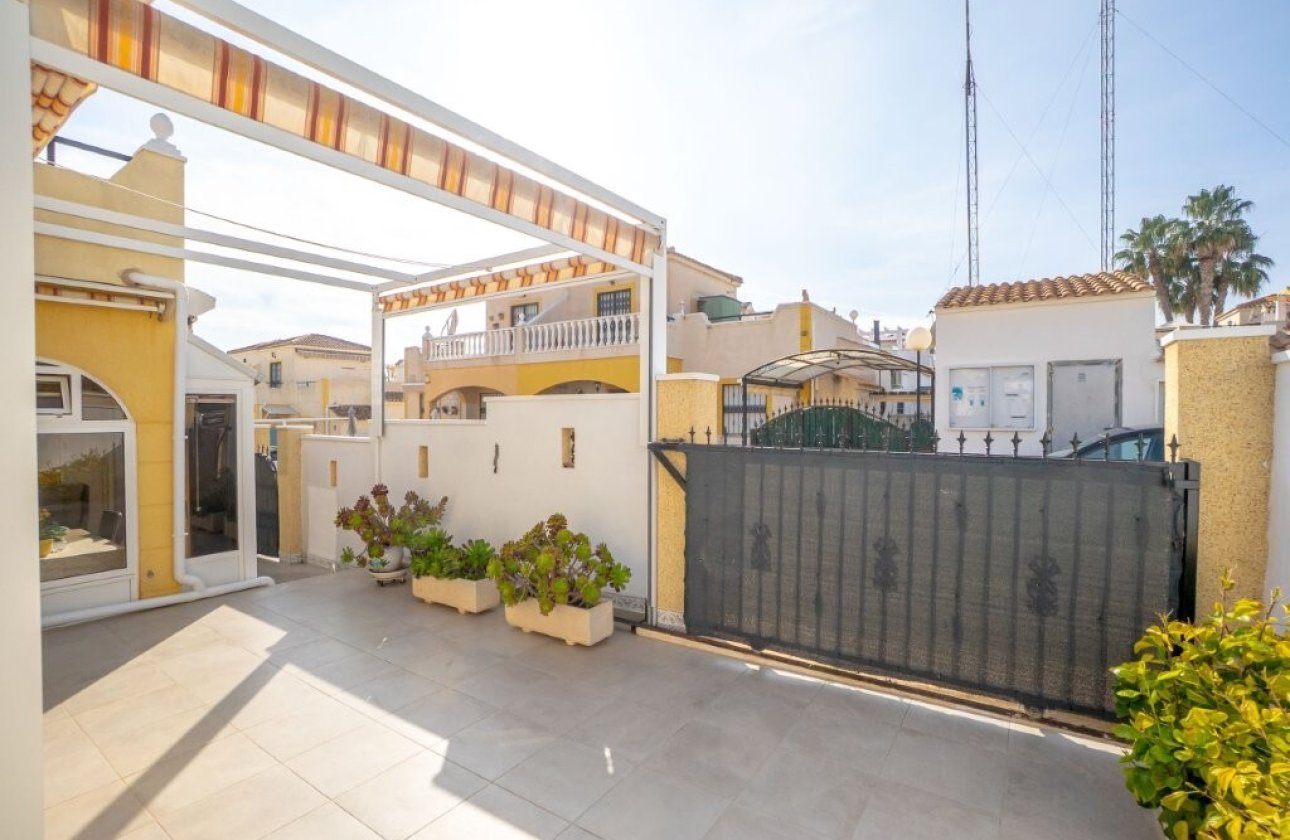 Herverkoop - Quad House Penthouse -
Orihuela Costa - Serena 5