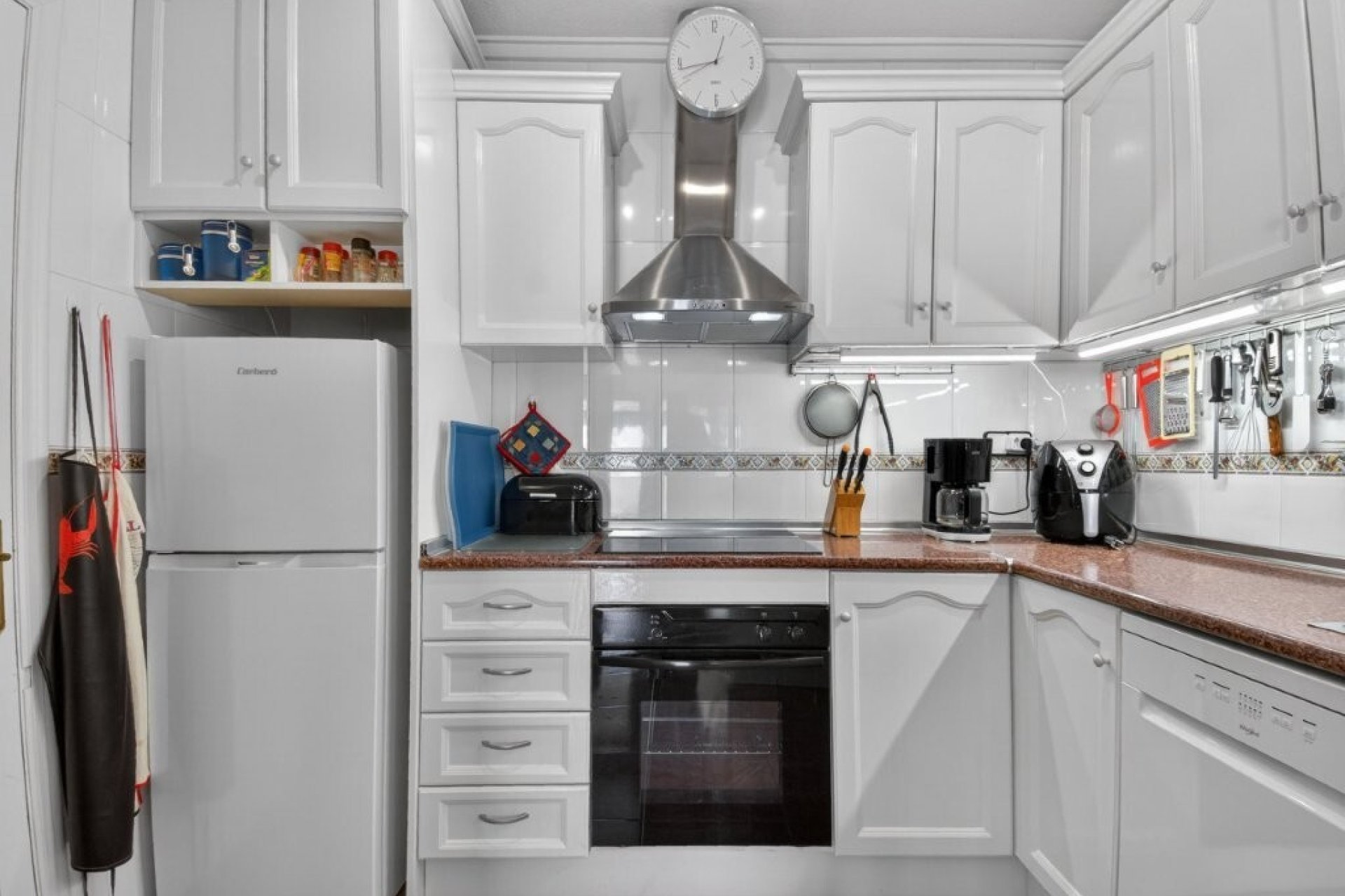 Herverkoop - Quad House -
Playa Flamenca - Serena III