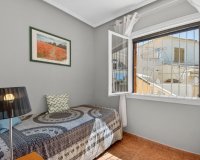 Herverkoop - Quad House -
Playa Flamenca - Serena III